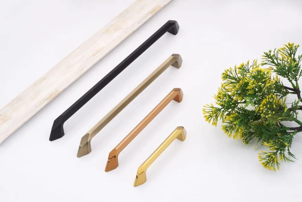 Handles H-021