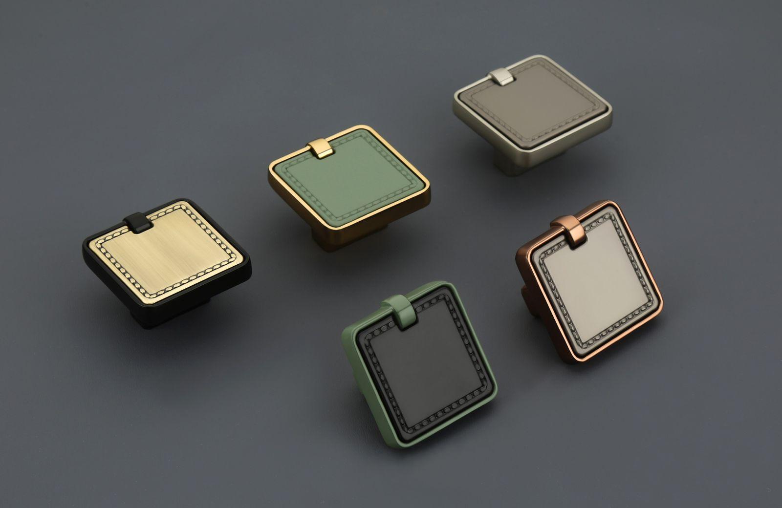 Knobs K-008