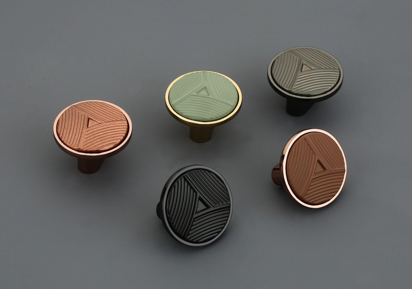 Knobs K-018